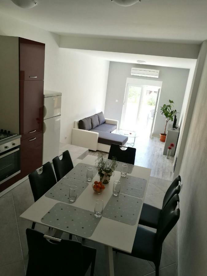 Apartman Ivankovic*** Pula Dış mekan fotoğraf
