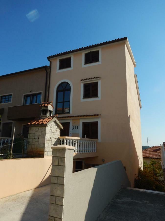 Apartman Ivankovic*** Pula Dış mekan fotoğraf