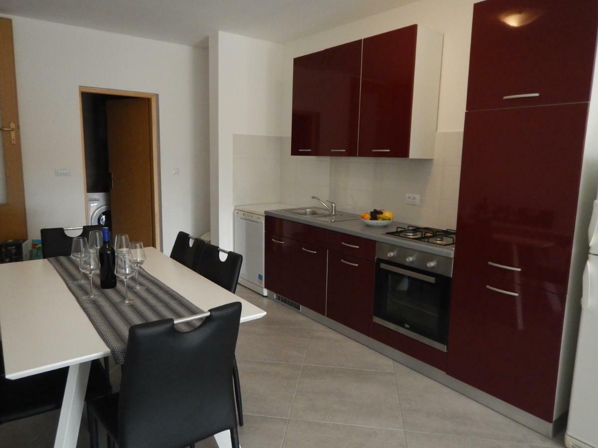 Apartman Ivankovic*** Pula Dış mekan fotoğraf